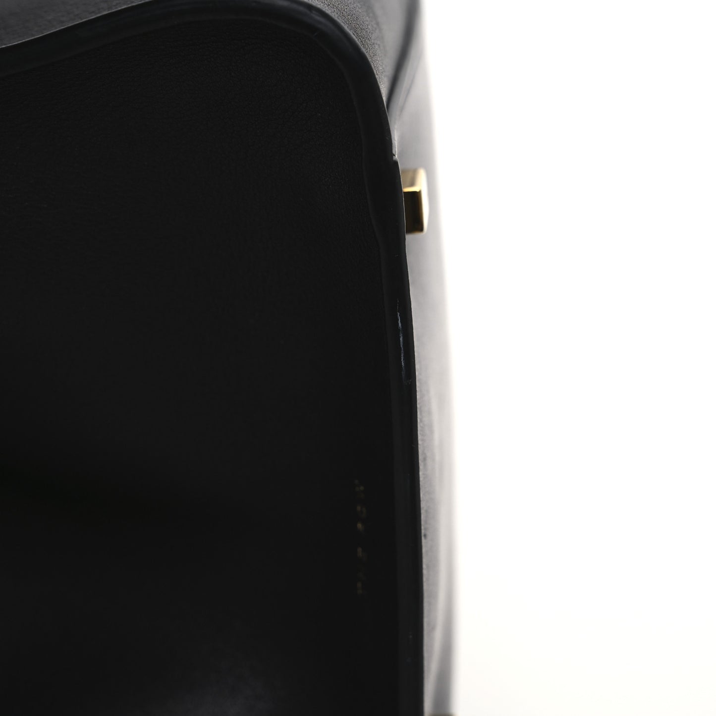 Polished Saddle Calfskin Soft Margaux 10 Bag Black