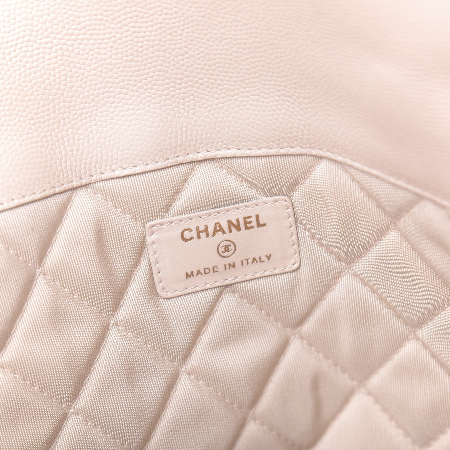 Caviar Quilted Large Golden Class Pouch Light Pink