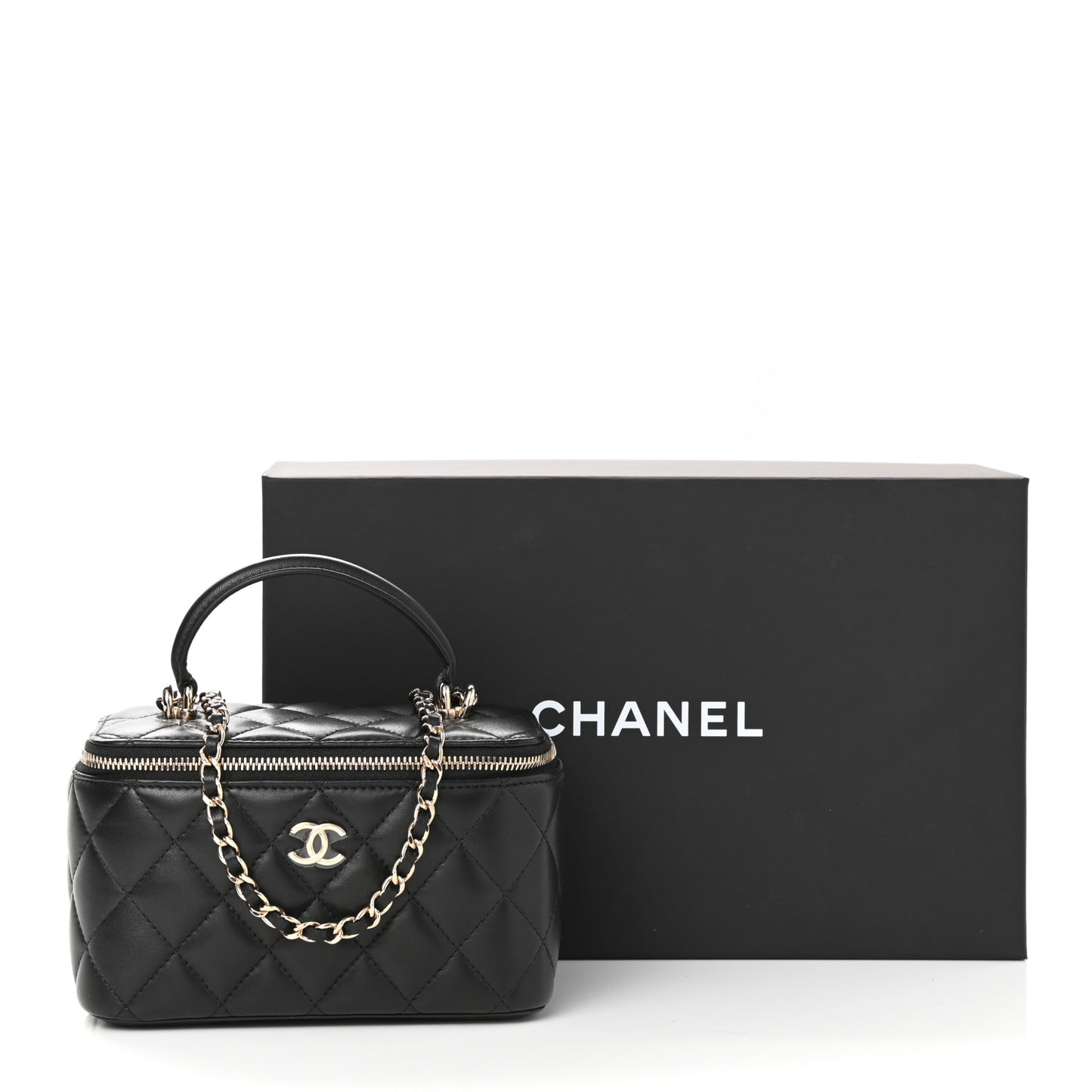 Lambskin Quilted Small Top Handle Vanity Case With Chain Black