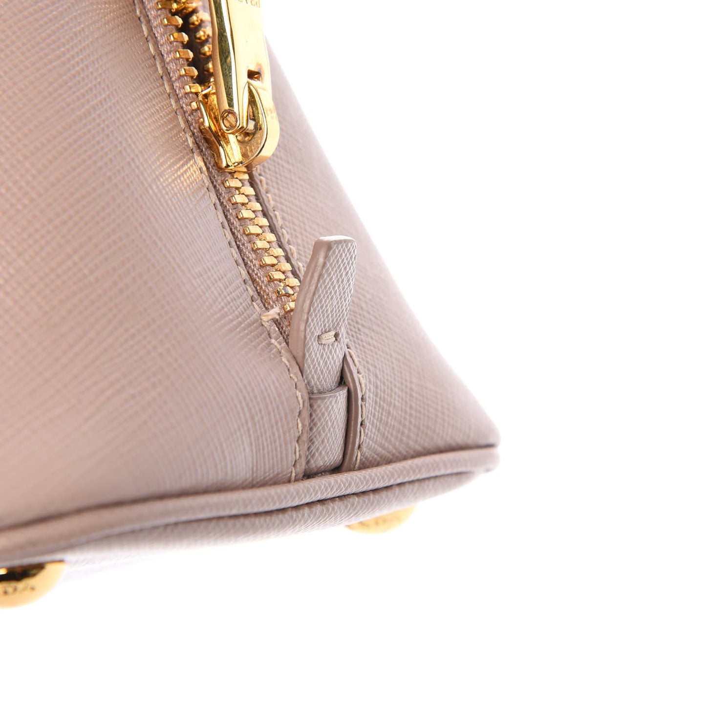 Saffiano Lux Medium Promenade Tote Cammeo