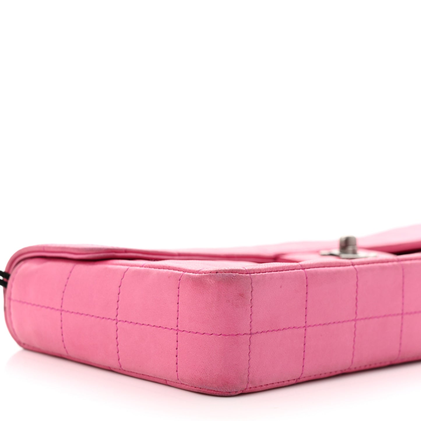 Lambskin East West Chocolate Bar Flap Pink