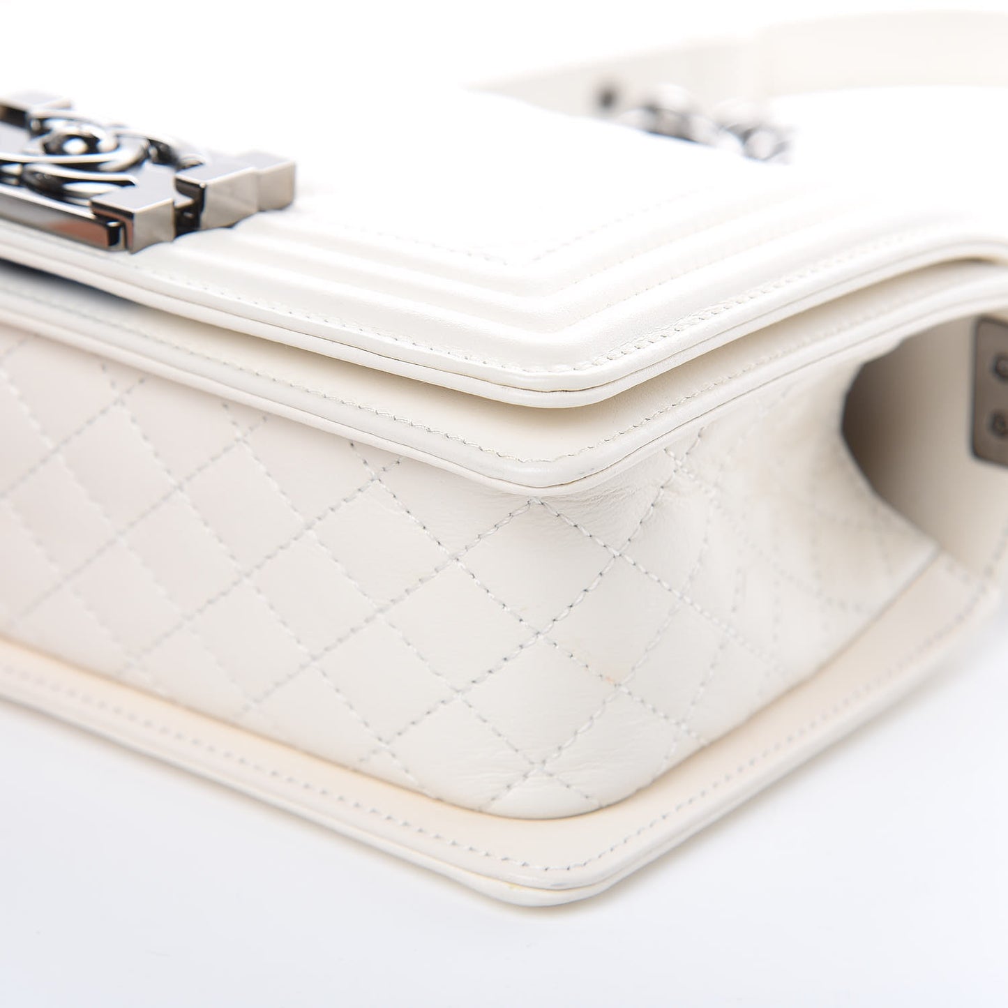 Lambskin Quilted Chevron Small Boy Flap White