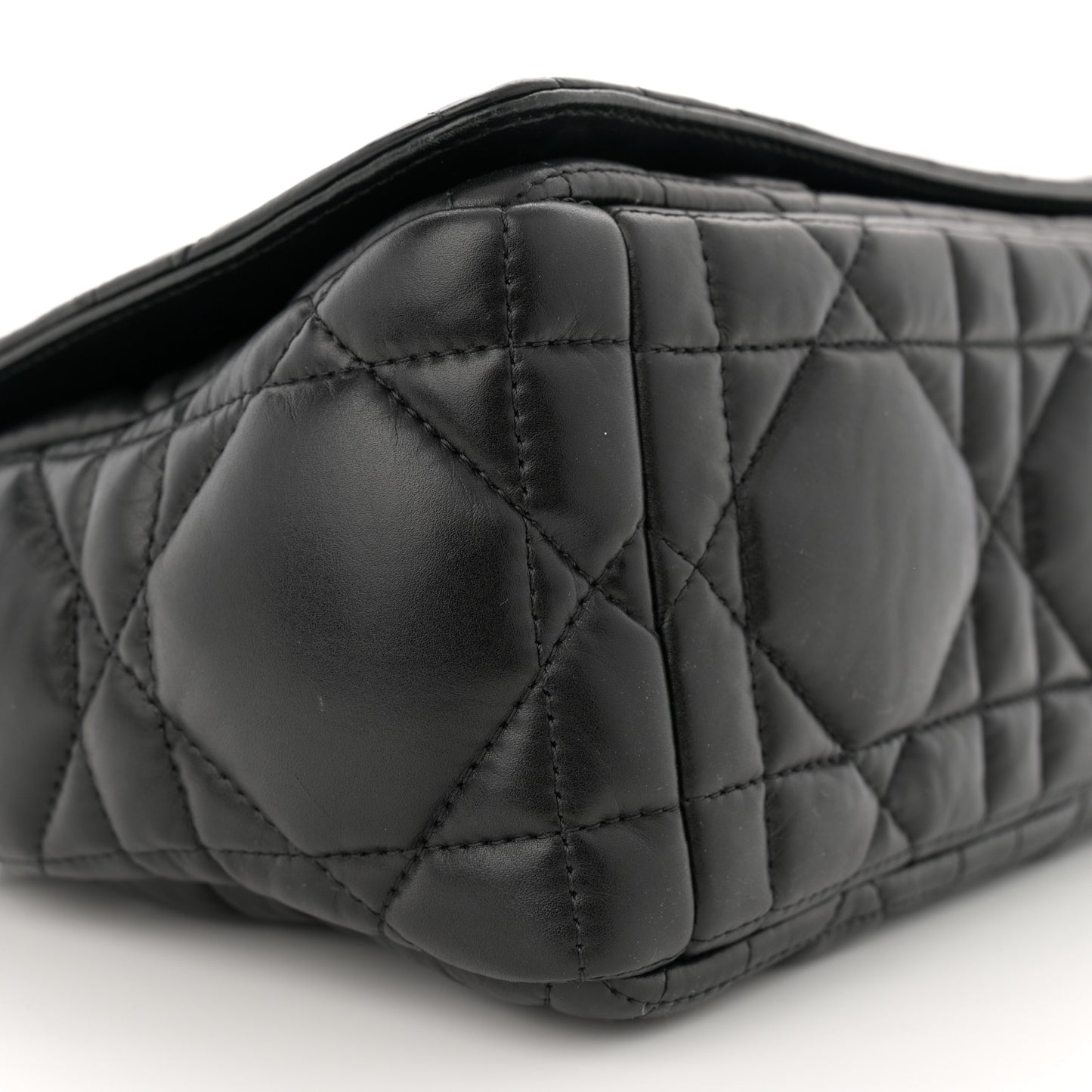 Calfskin Macrocannage Medium Caro Bag Black