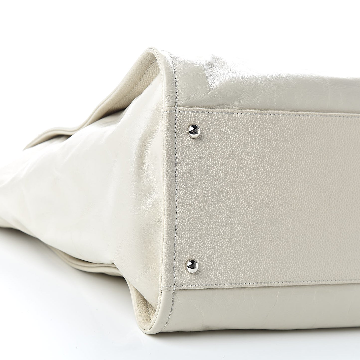 Glazed Calfskin Large Deauville Tote Ivory