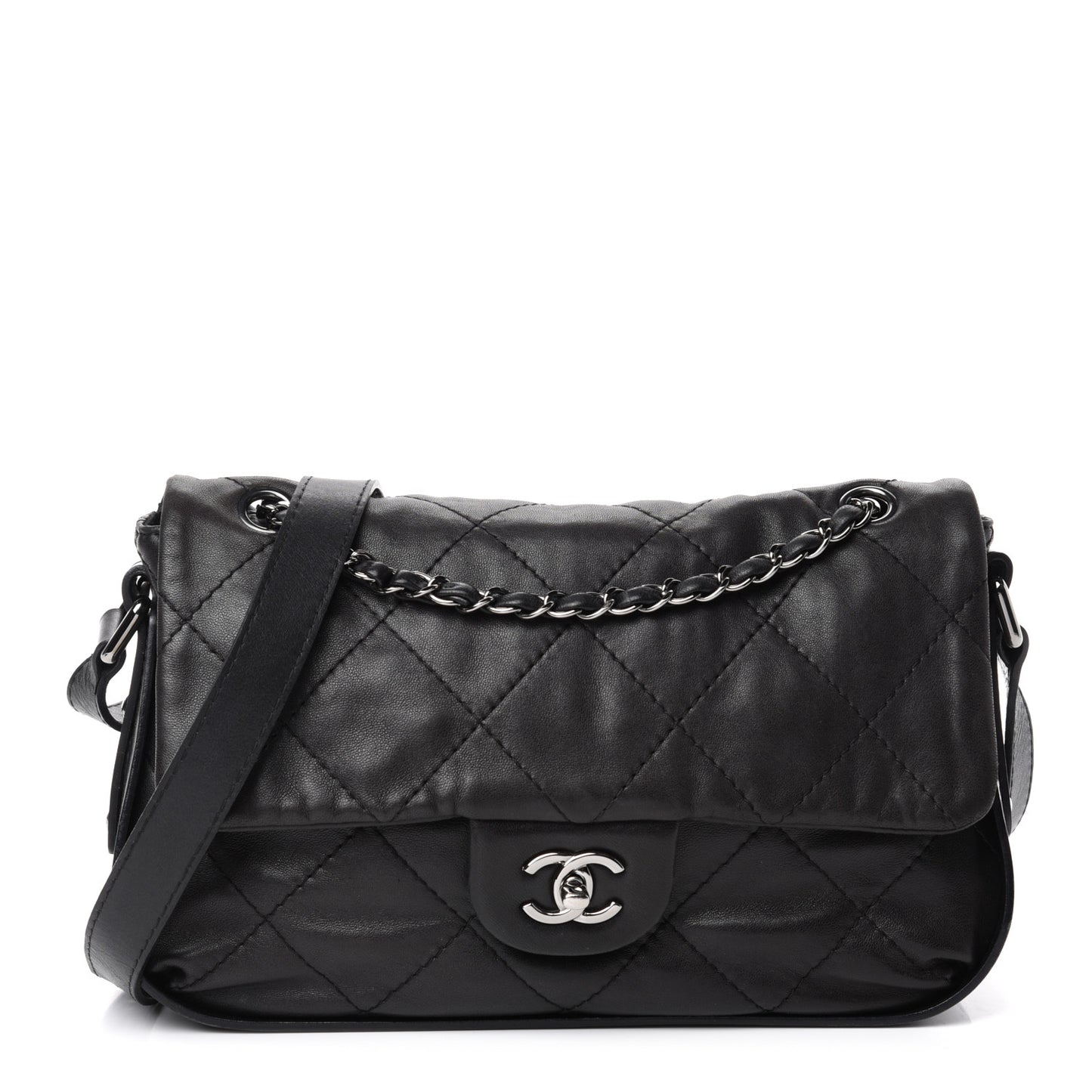 Calfskin Country Chic Cross Body Flap Black