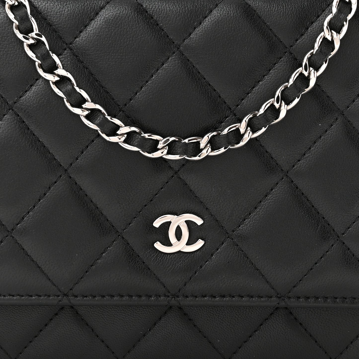 Lambskin Quilted Wallet On Chain WOC Black