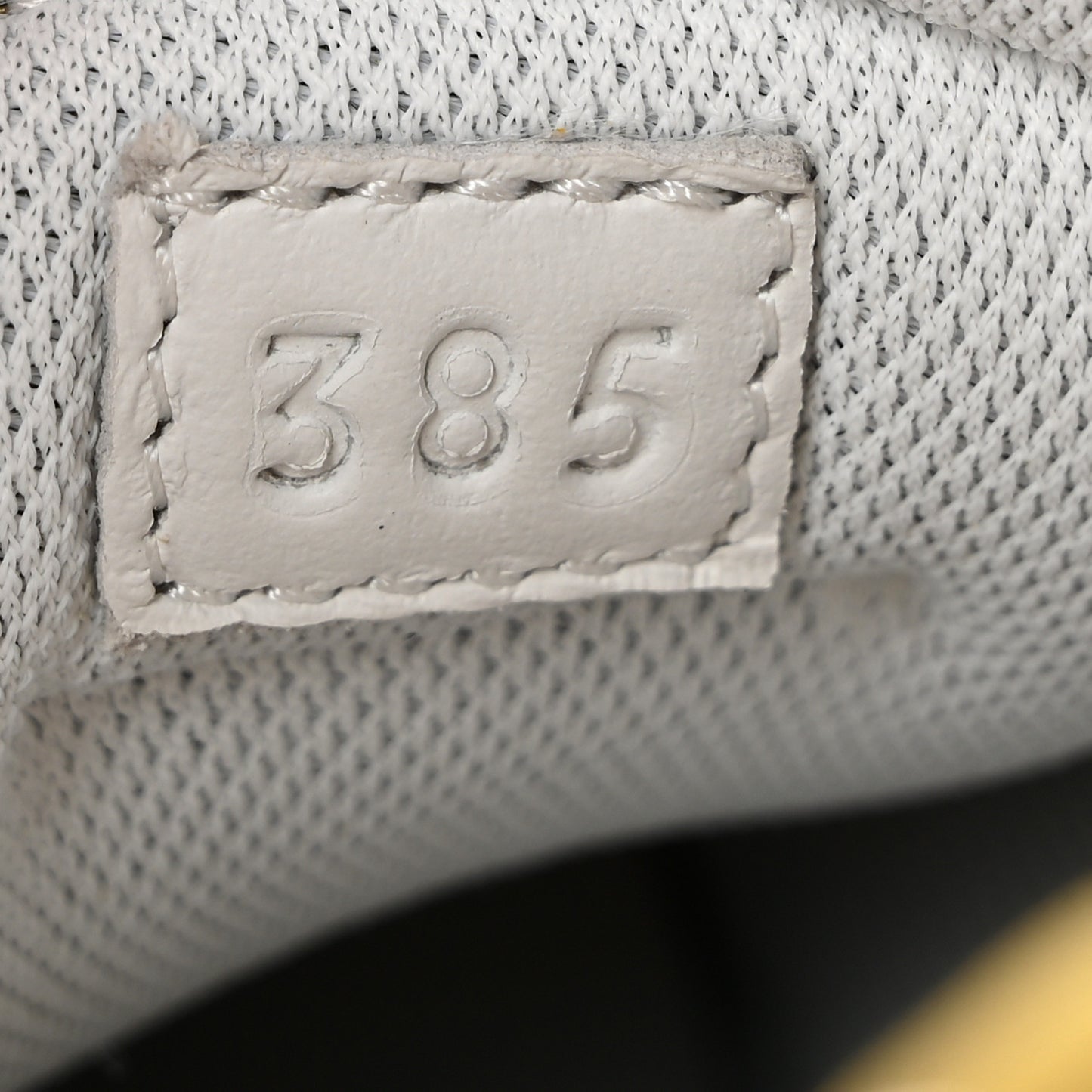 Suede Goatskin Jet Sneakers 38.5 Jaune Sesame White