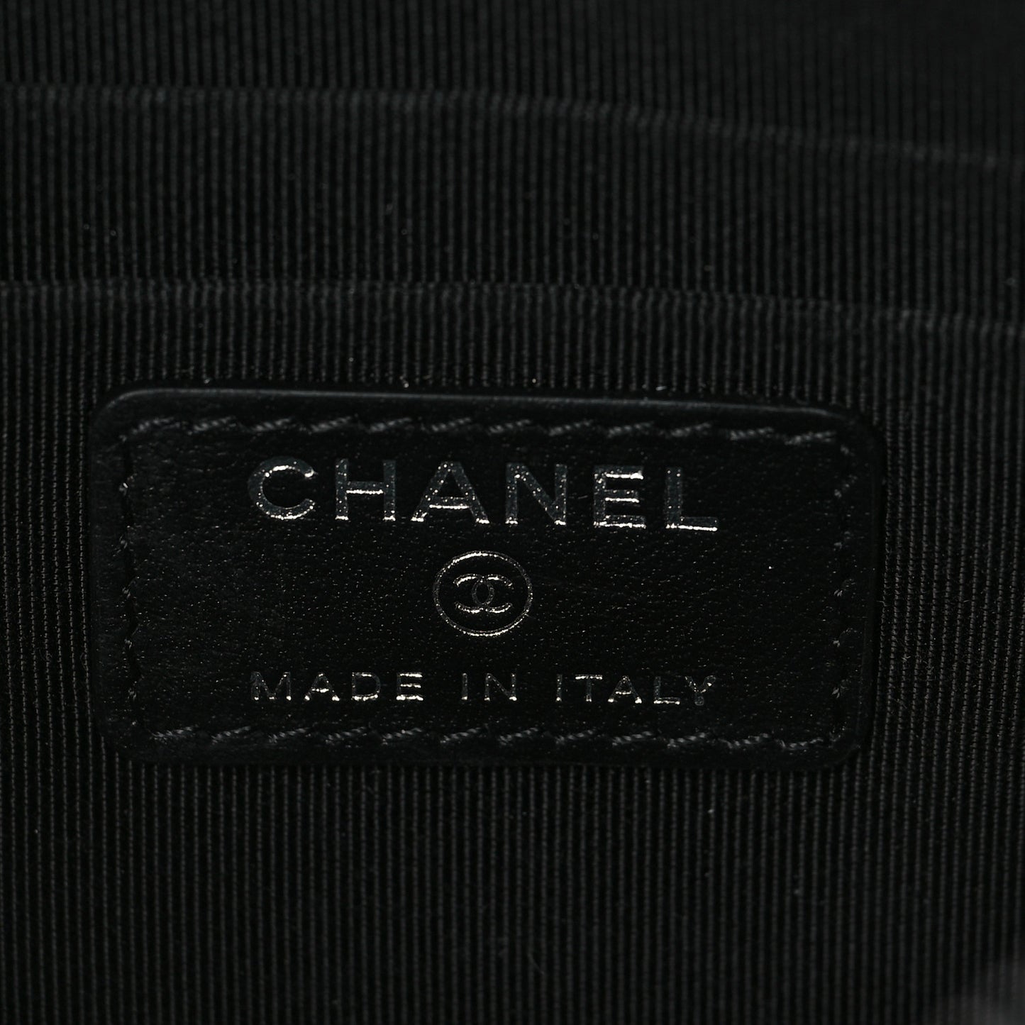 Aged Calfskin Quilted Medium Reissue Cosmetic Case So Black