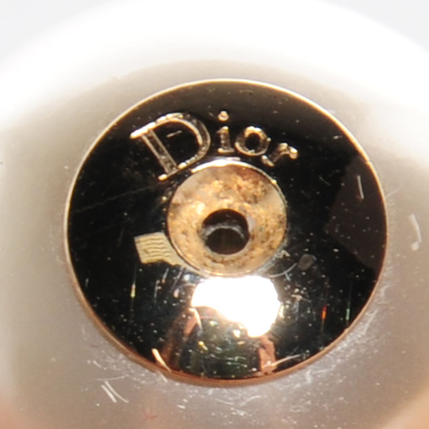 Mise En Dior Tribal Earrings Cream