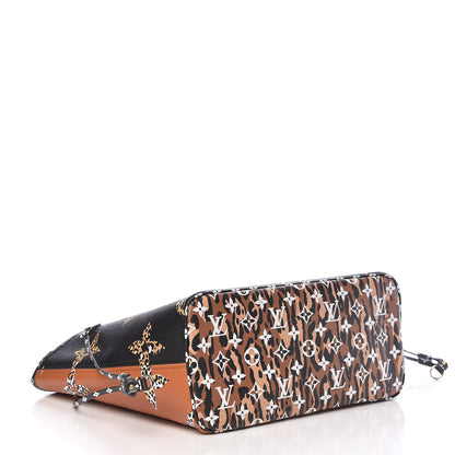 Louis Vuitton Monogram Giant Jungle Neverfull MM Black 4 of 10