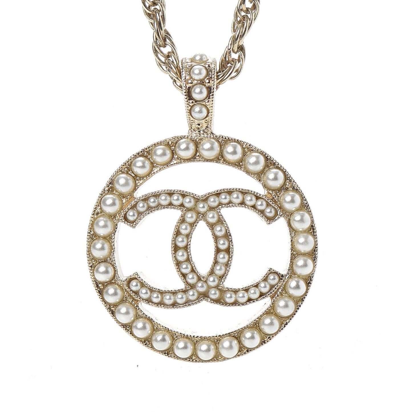 Pearl CC Round Pendant Necklace Gold