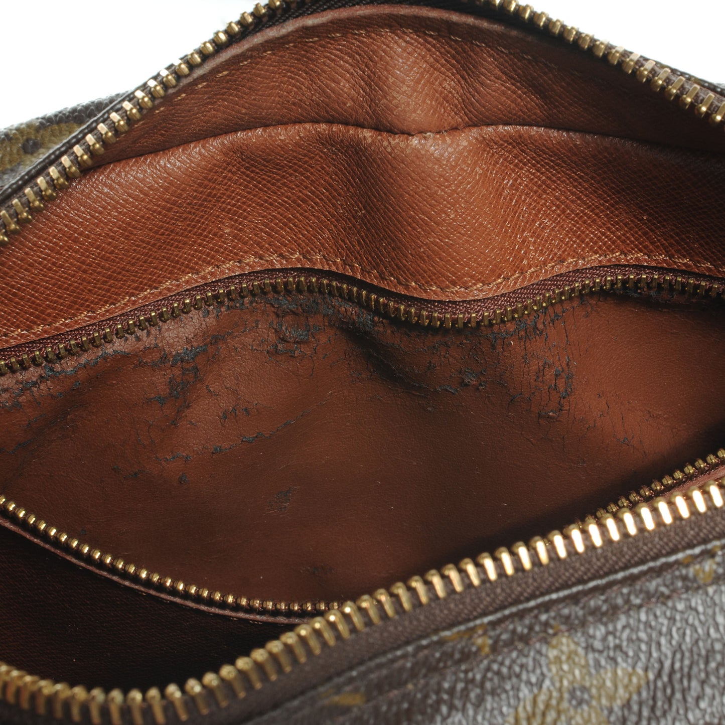 Monogram Trocadero 24