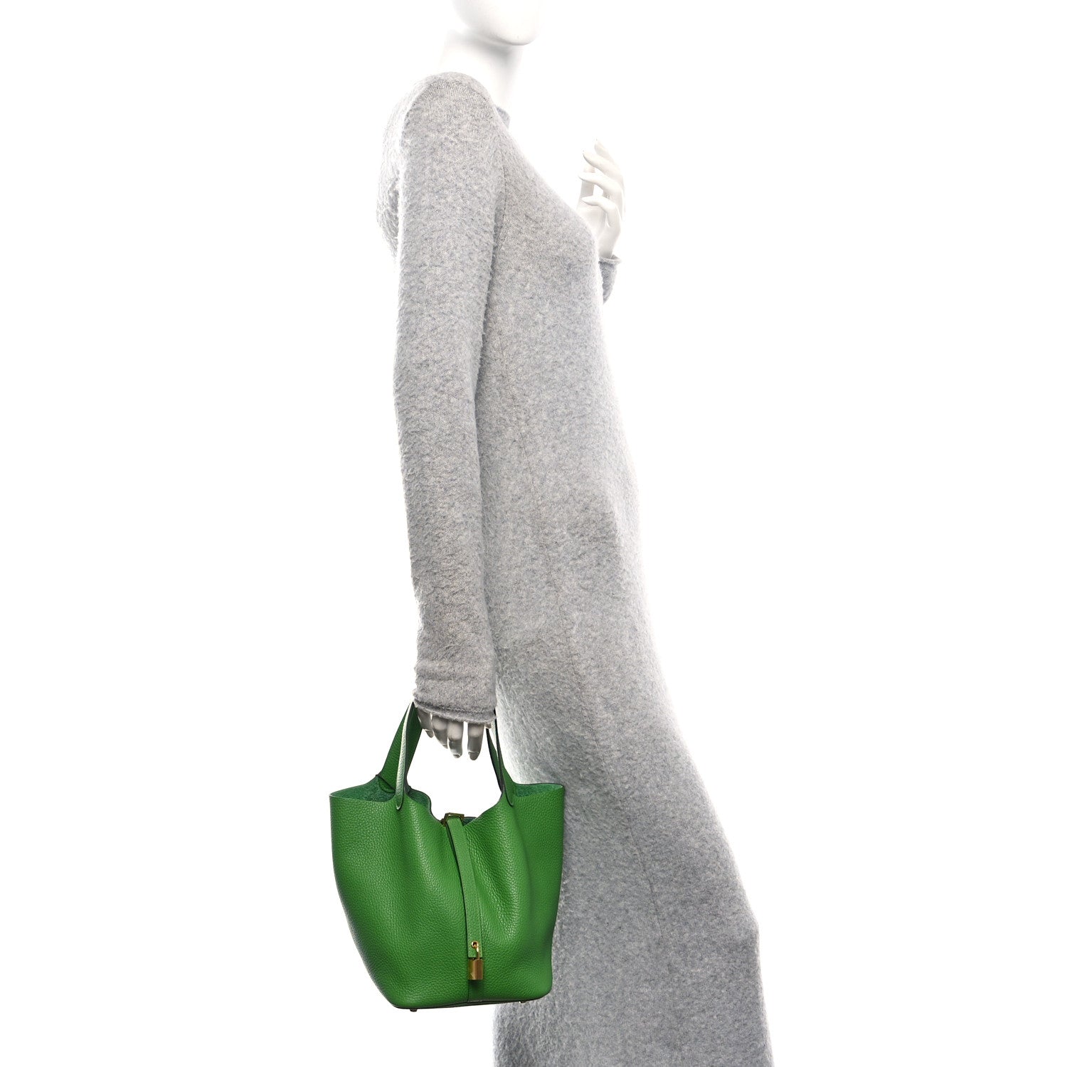 Hermes Taurillon Clemence Picotin Lock 22 MM Vert Yucca 2 of 12