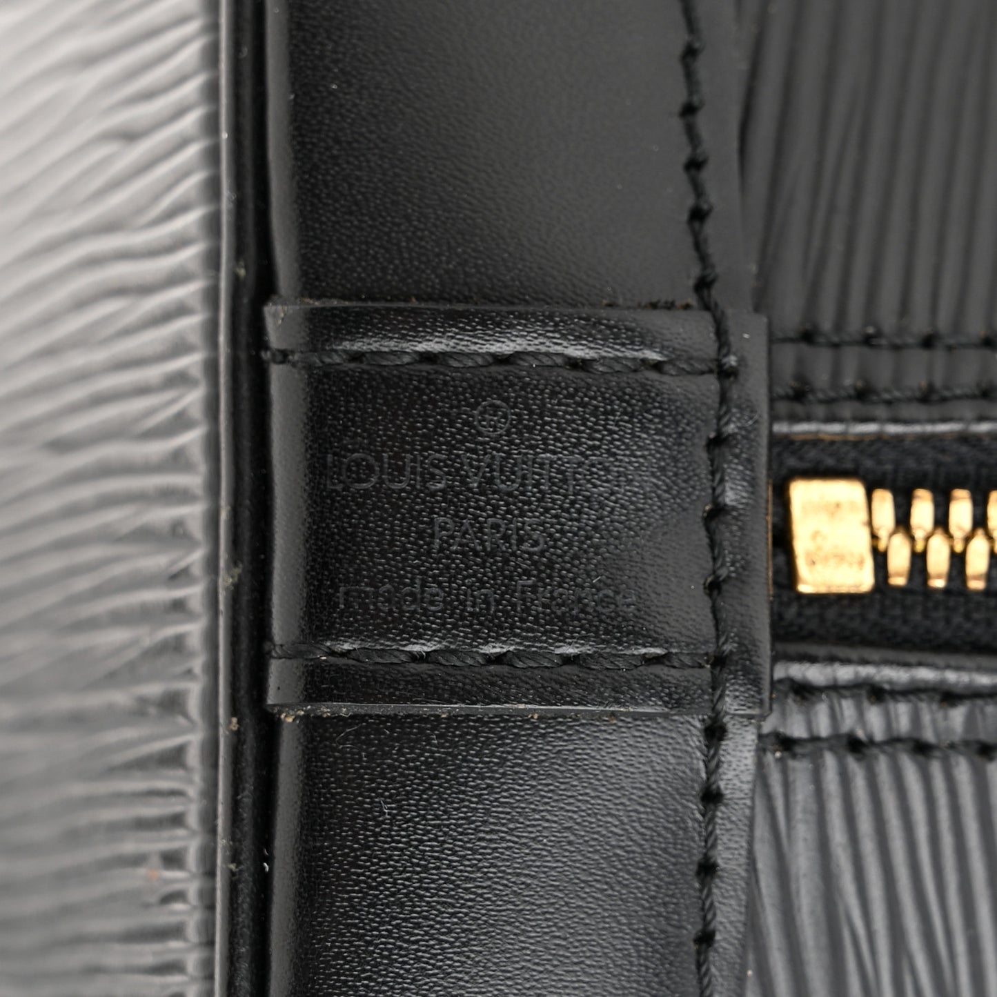 LOUIS VUITTON Epi Alma PM Black