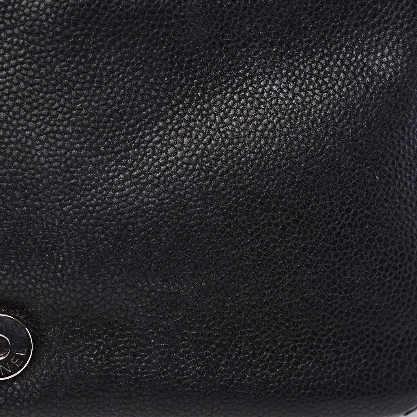 Caviar Medium Timeless CC Flap Black