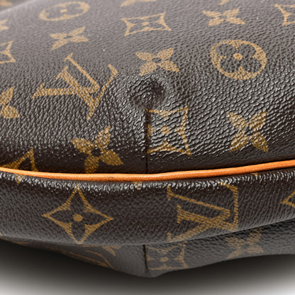 Louis Vuitton Monogram Croissant MM 8 of 9