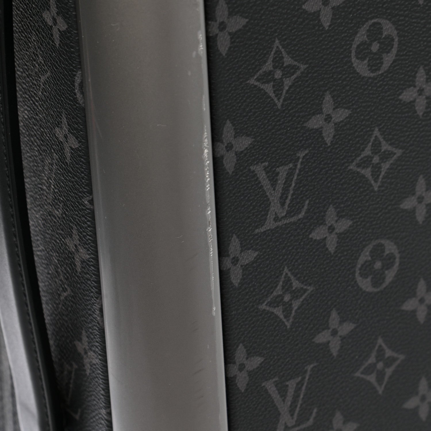 Louis Vuitton Monogram Eclipse Horizon 70 13 of 13