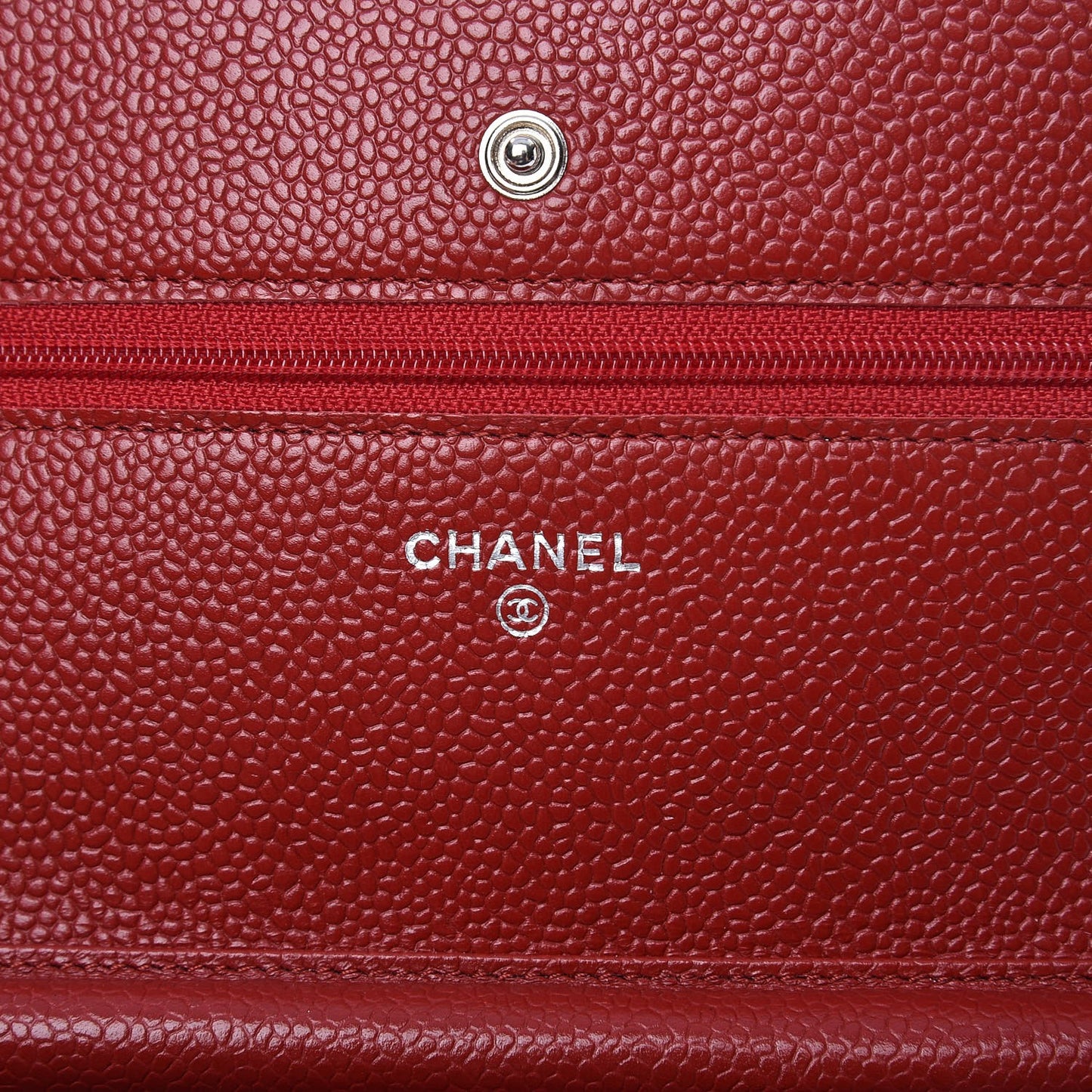 Caviar Quilted Wallet on Chain WOC Red