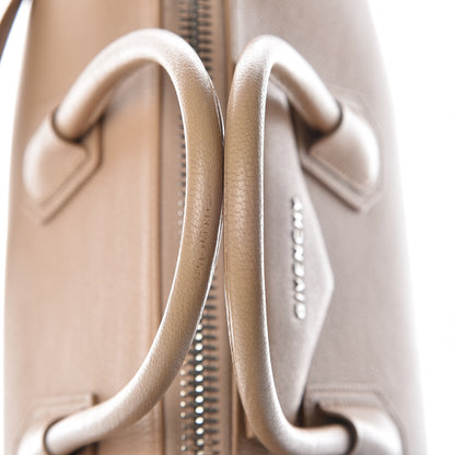 Givenchy Sugar Goatskin Medium Antigona Nude 17 of 21