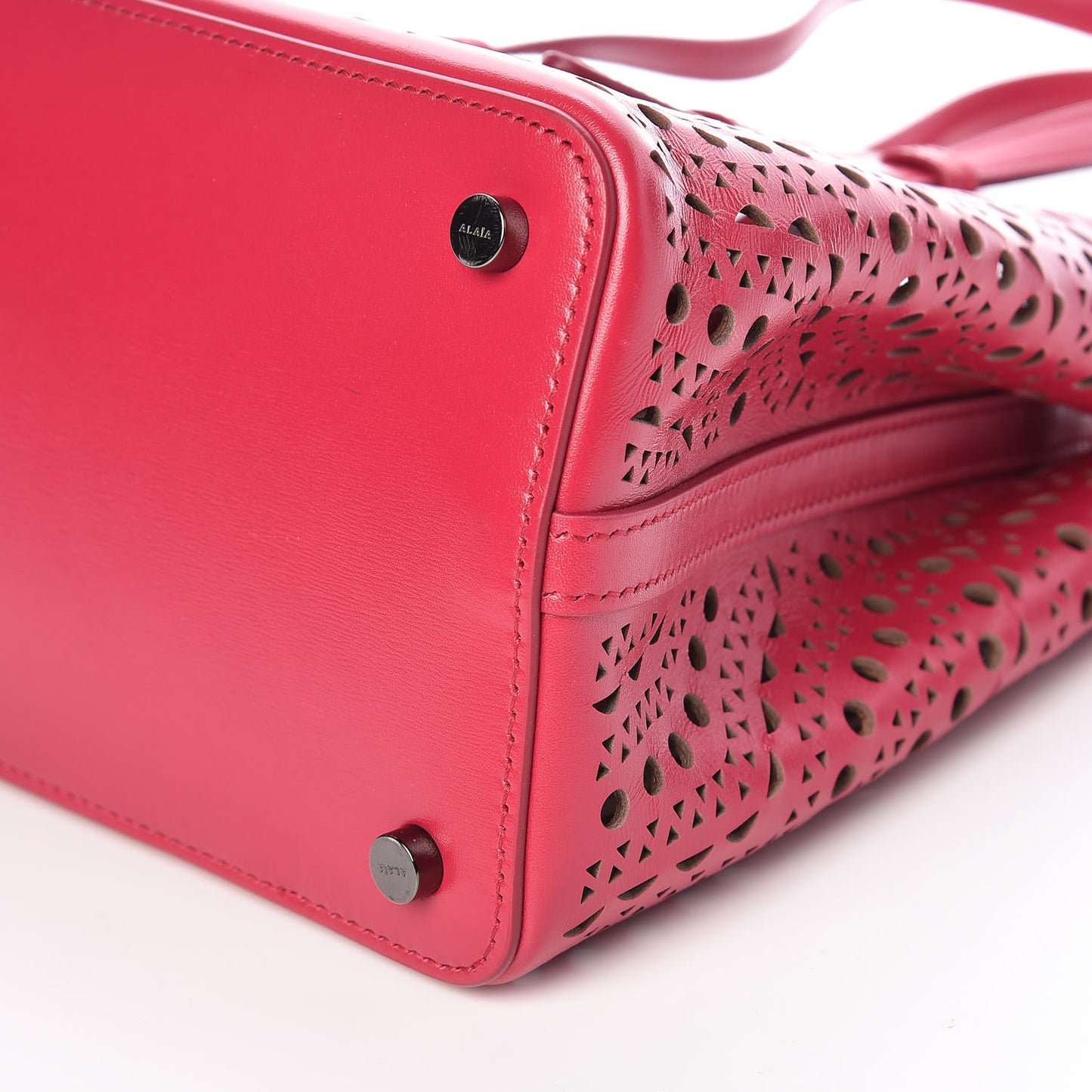 Calfskin Vienne Wave Mina 25 Bag Framboise