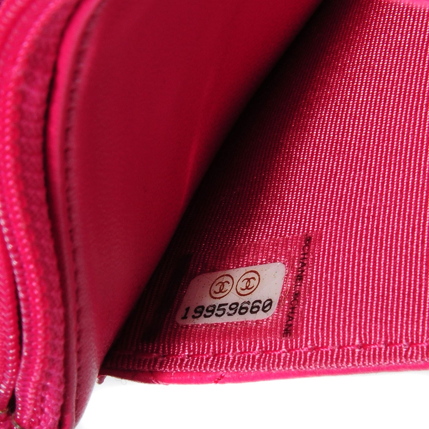 Lambskin Quilted Wallet On Chain WOC Fuchsia