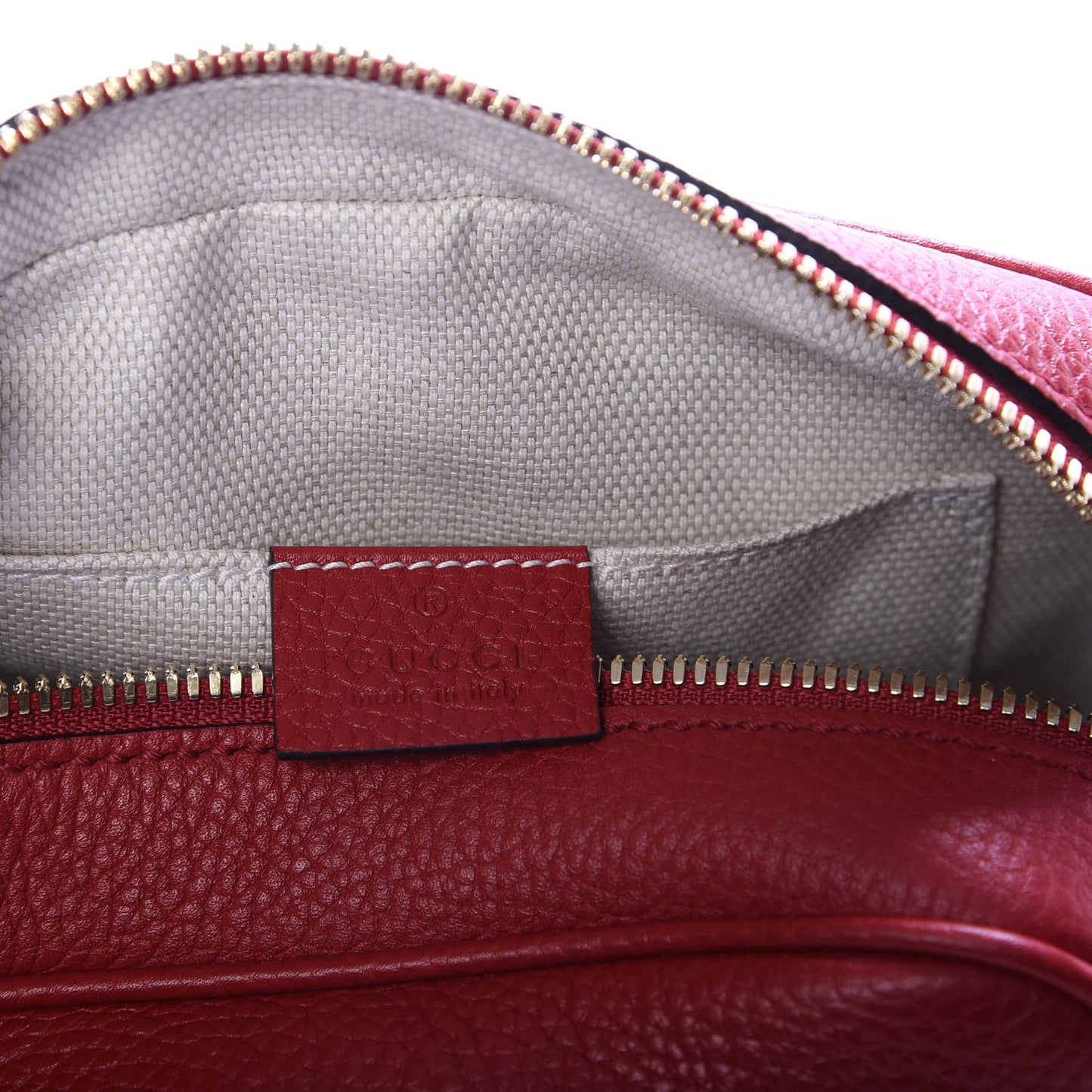 Pebbled Calfskin Small Soho Disco Bag Vibrant Red