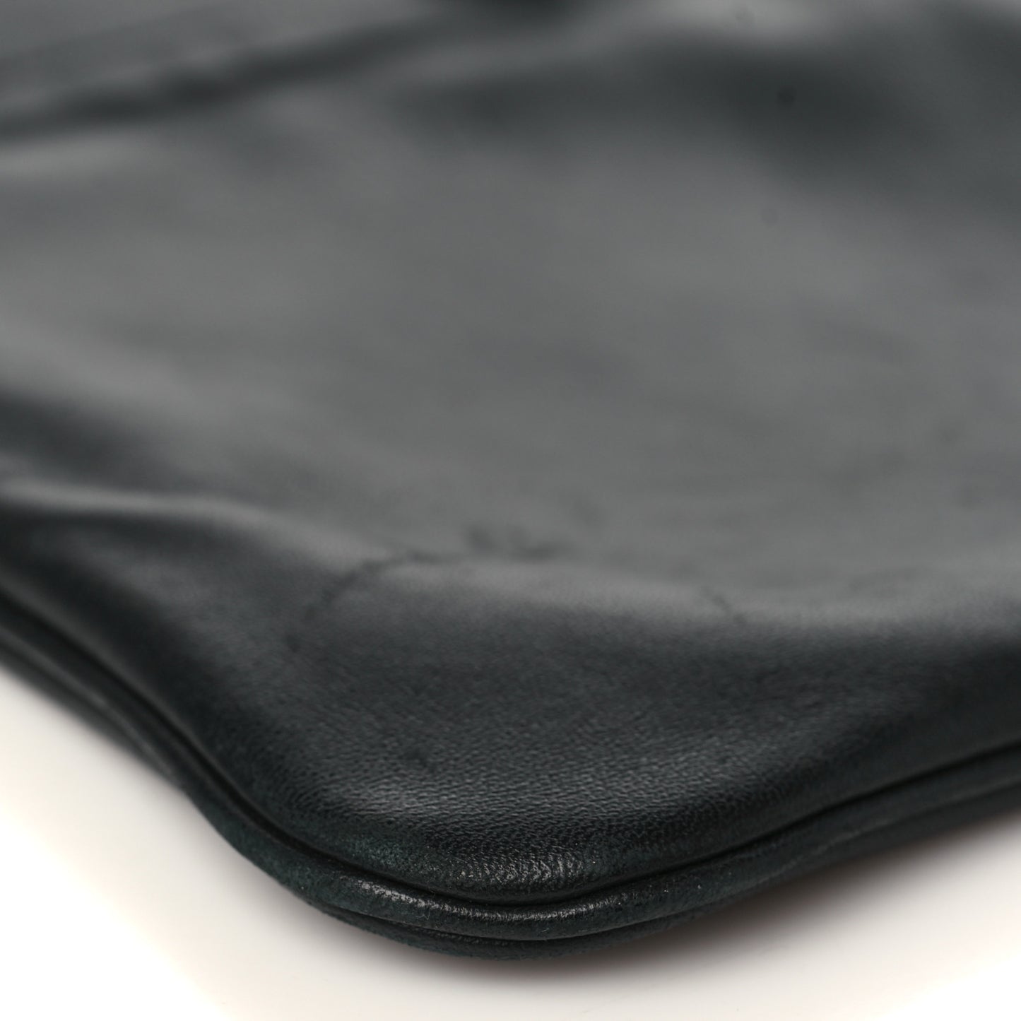 Milo Lambskin Swift Mini Aline Black