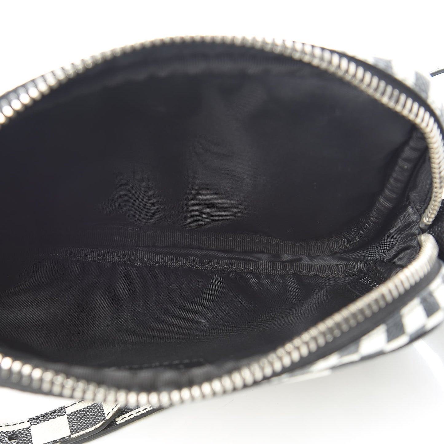 Grained Calfskin Checkered Print Messenger Black White