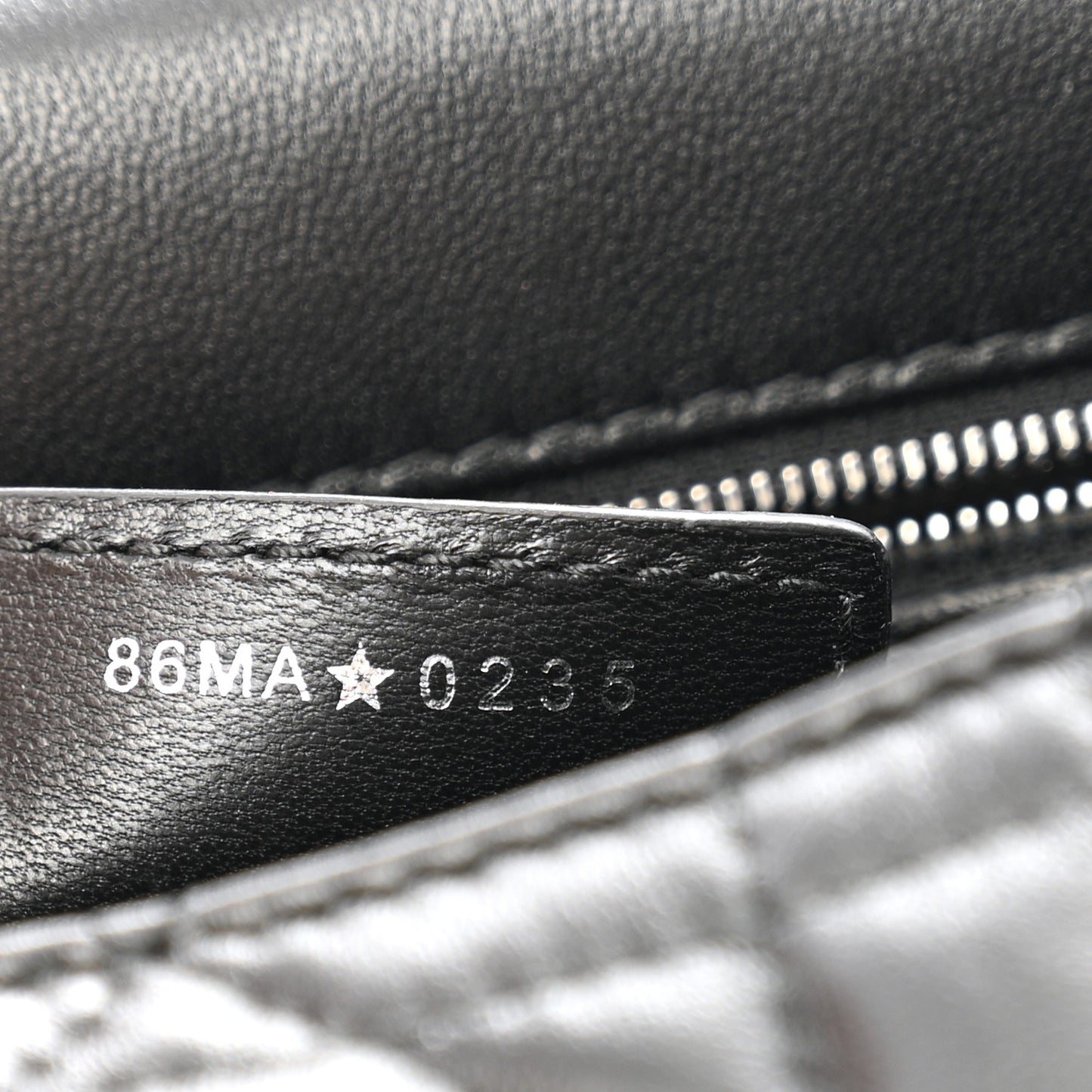 Calfskin Macrocannage Medium Caro Bag Black