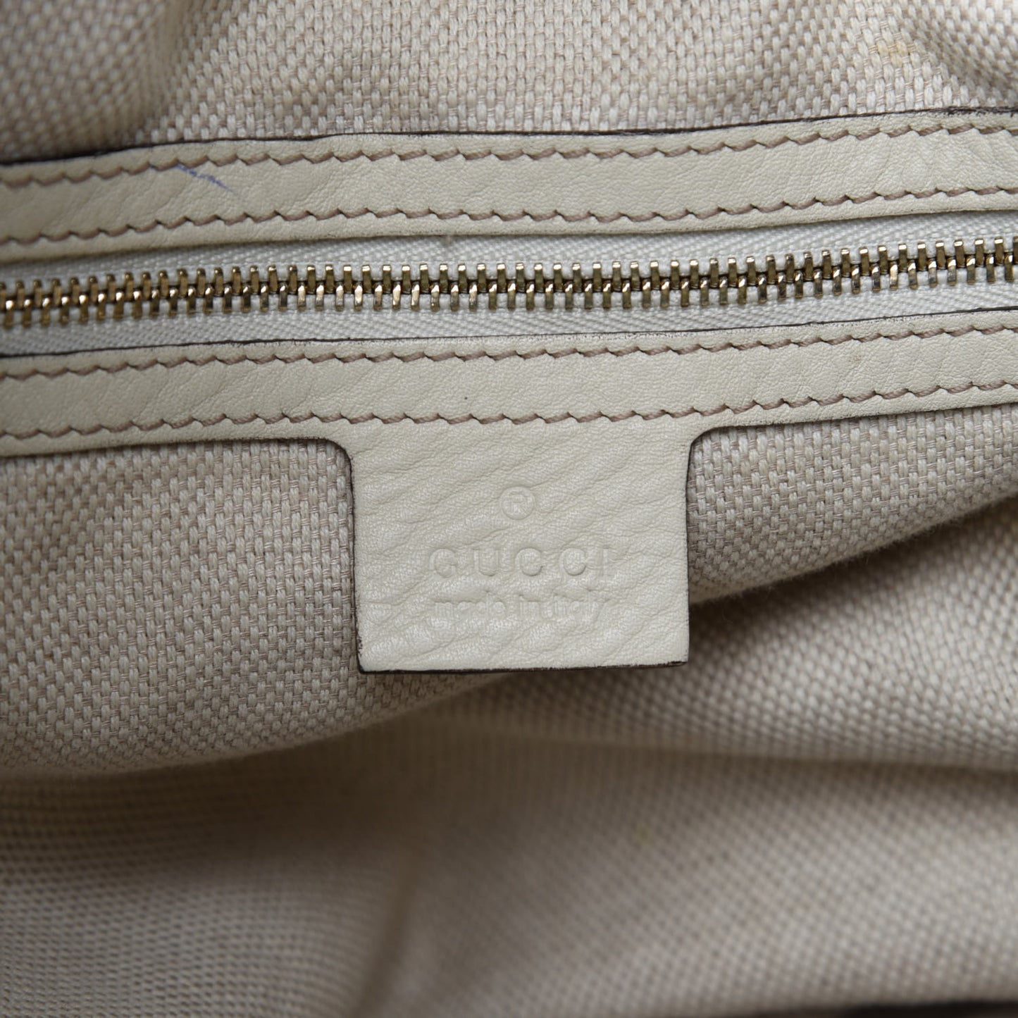 Pebbled Calfskin Large Soho Shoulder Bag Off White