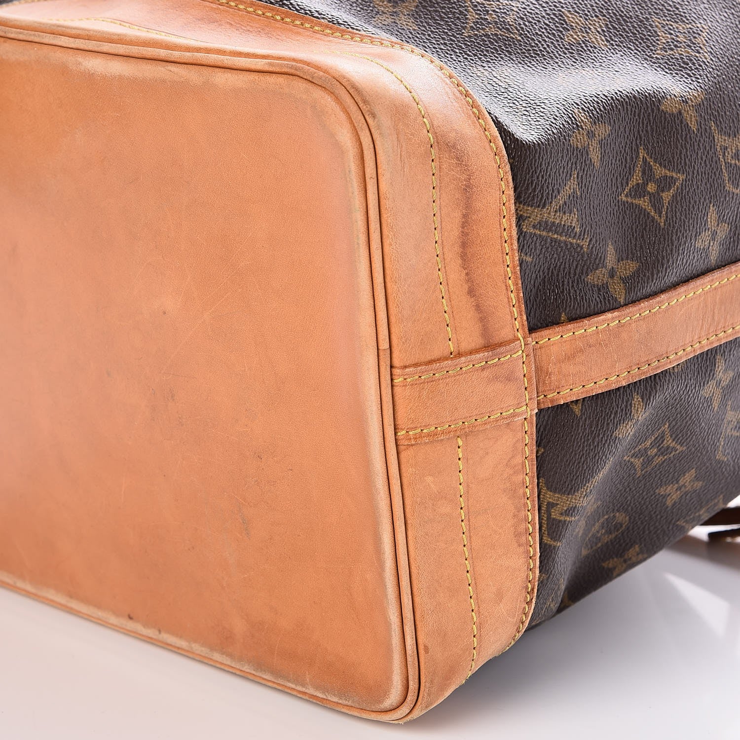 Louis Vuitton Monogram Noe 9 of 10