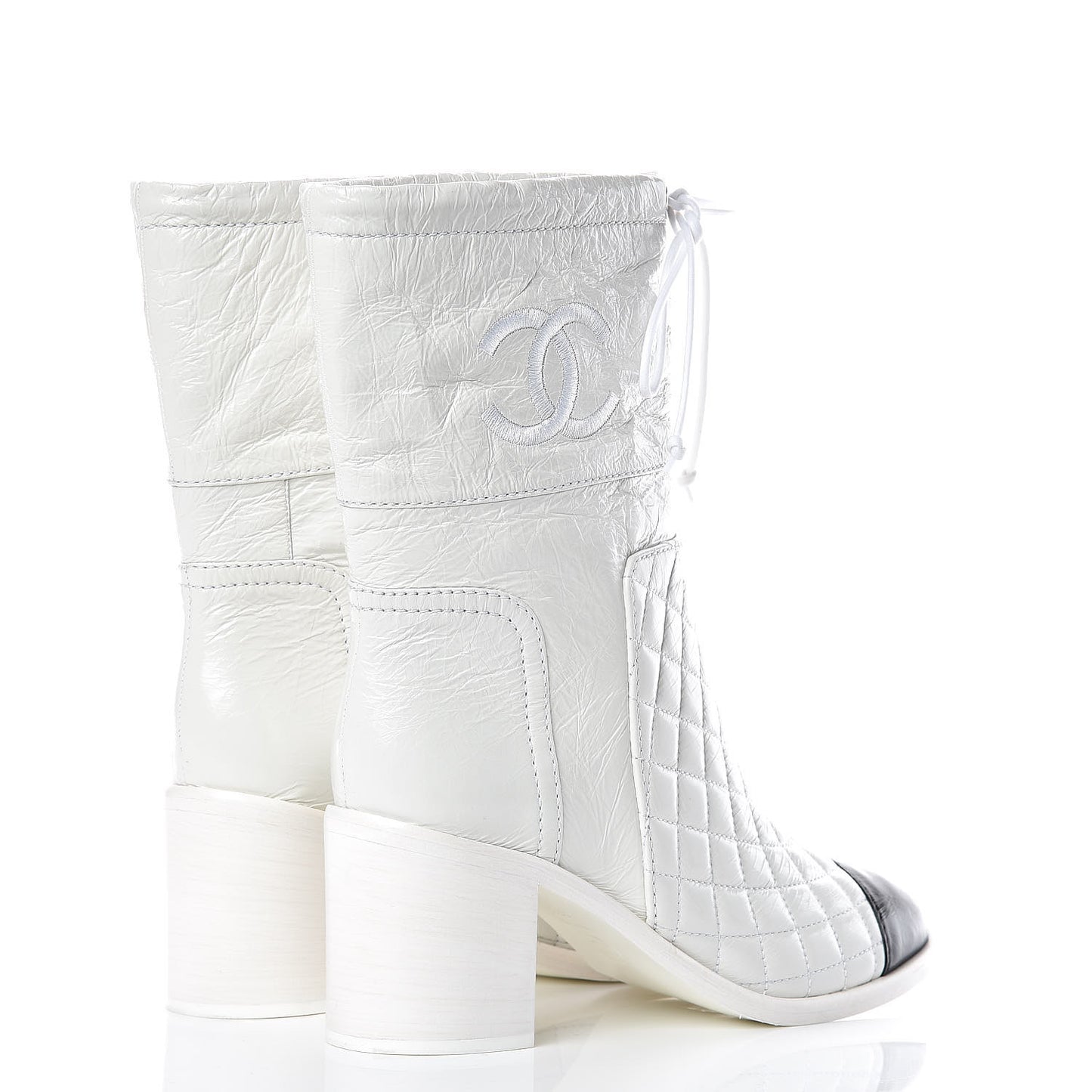 Crumpled Calfskin Quilted Cap Toe Short Boots 37.5 White Black