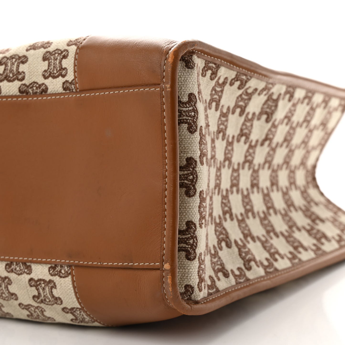 Canvas Calfskin Triomphe Embroidered Horizontal Cabas Tan