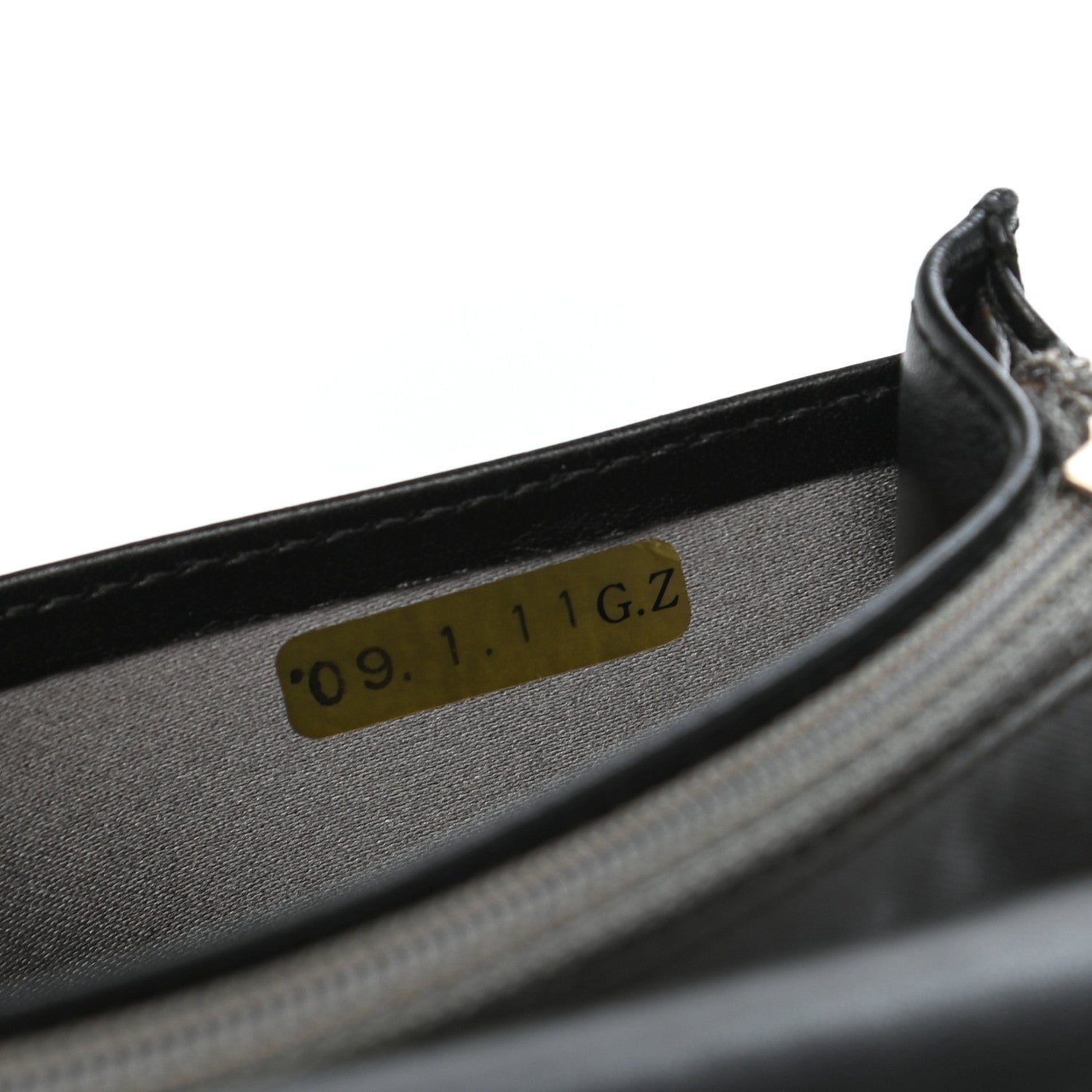 Chanel Patent Camellia Yen Wallet Black 9 of 10