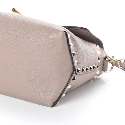 Valentino Garavani Pebbled Calfskin Rockstud Single Handle Flap Bag Poudre 9 of 10