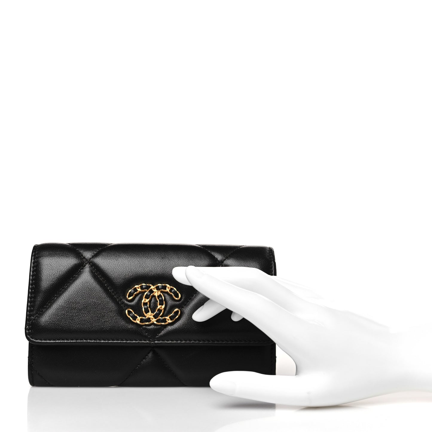 Lambskin Quilted Chanel 19 Flap Wallet Black