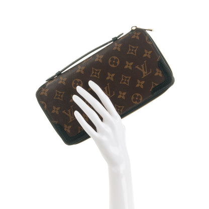 Louis Vuitton Monogram Daily Organizer Black 2 of 7
