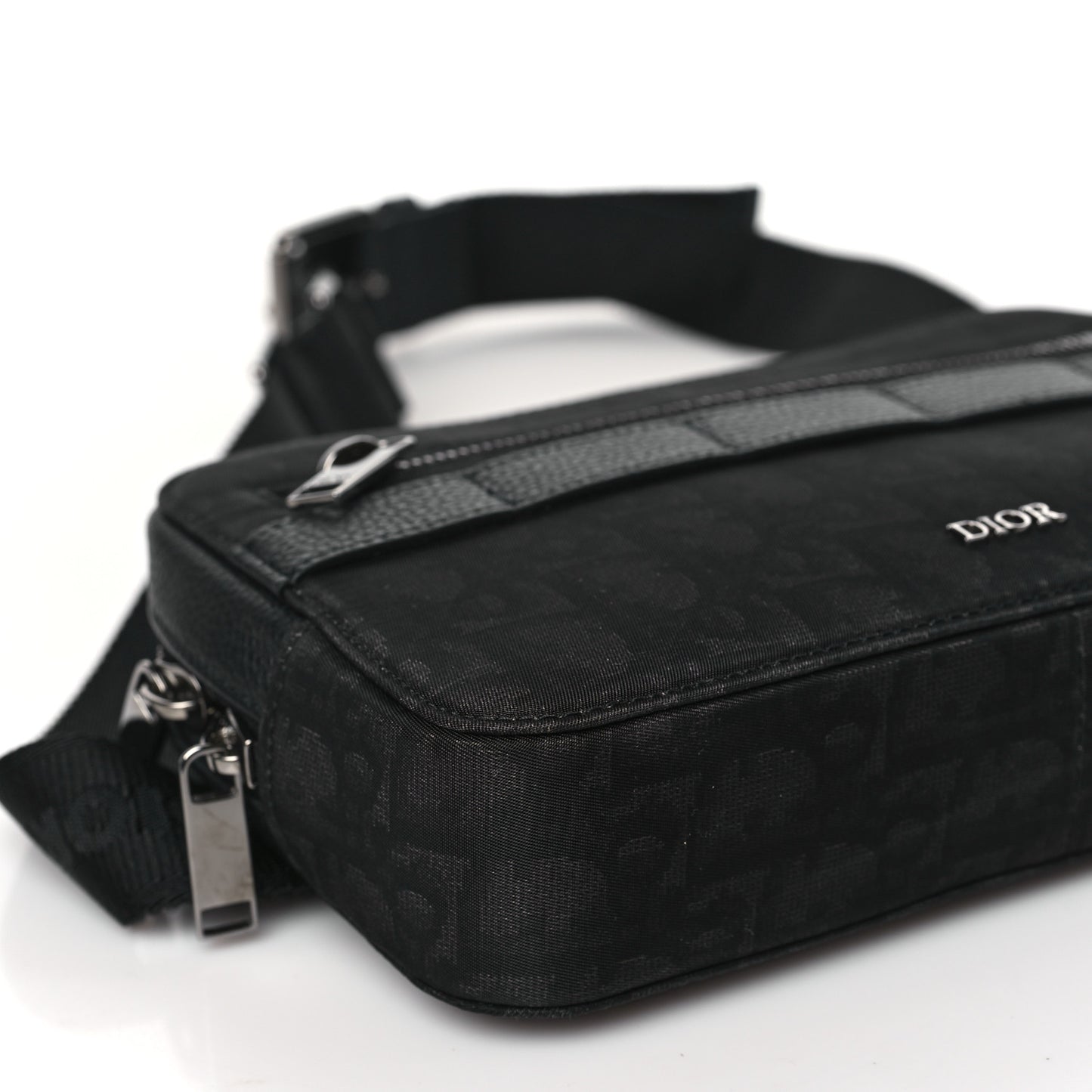 HOMME Oblique Safari Messenger Black