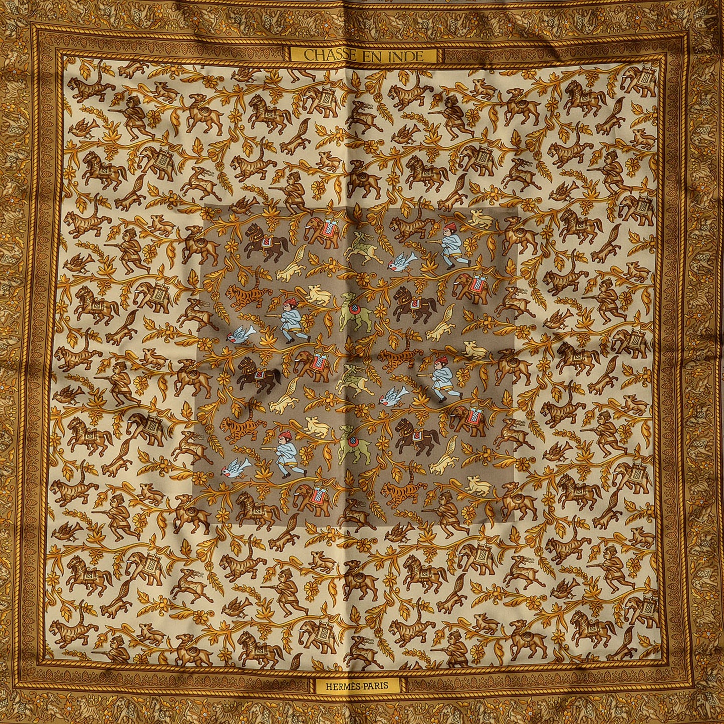 Silk Chasse En Inde Scarf 90
