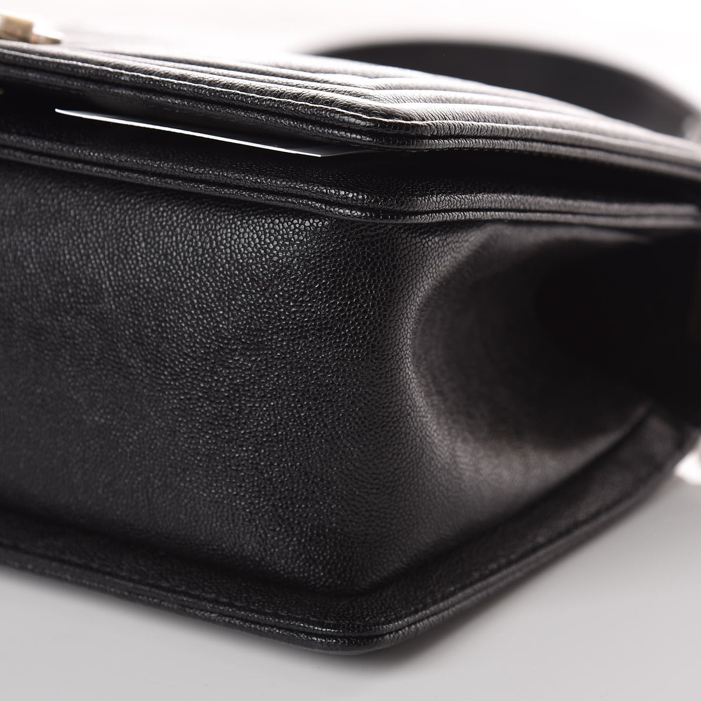 Caviar Chevron Quilted Medium Boy Flap Black