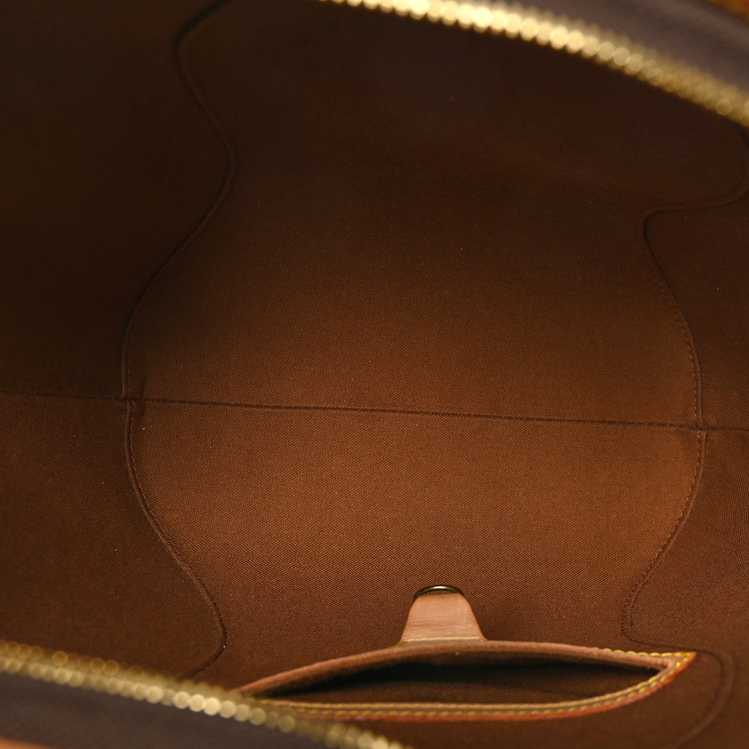 Louis Vuitton Monogram Ellipse MM 5 of 6