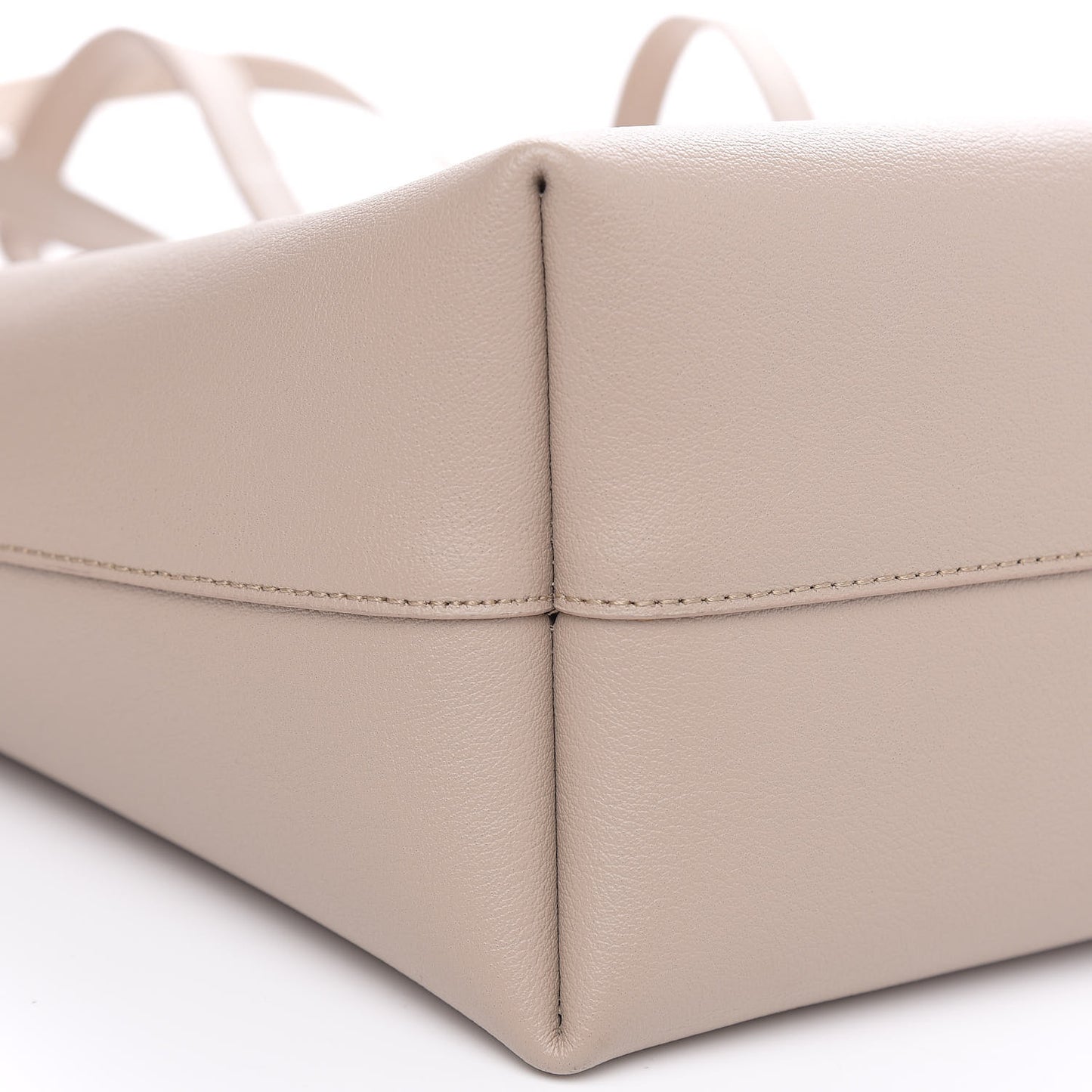 Calfskin Large Shopping Tote Nude Powder