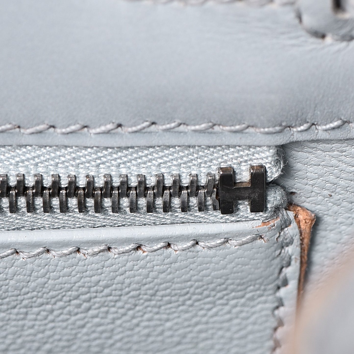 Box Nepal Kelly Sellier 25 Bleu Arctic