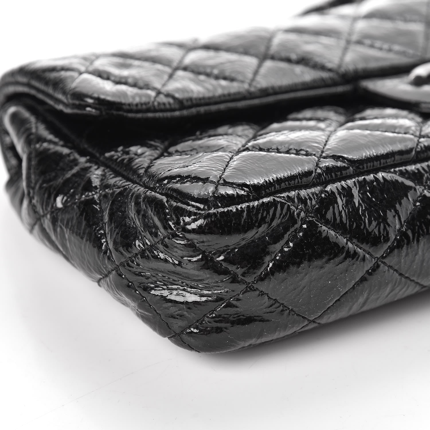 Chanel Distressed Patent Quilted East West Flap Black 10 of 12