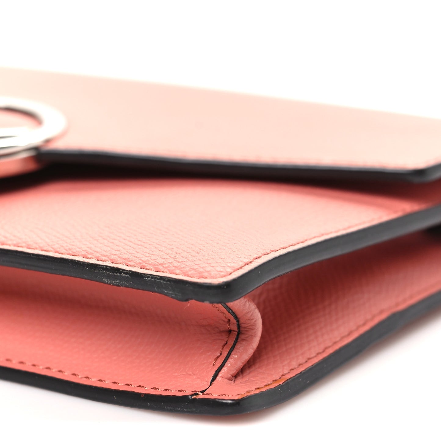 Vitello Cruise F is Fendi Medium Envelope Wallet on Chain Macaron