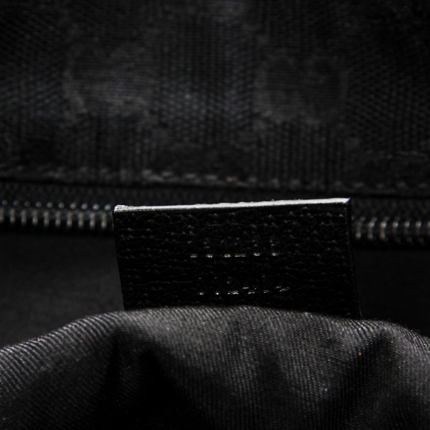 GG Monogram Large Web Handle Vertical Tote Black