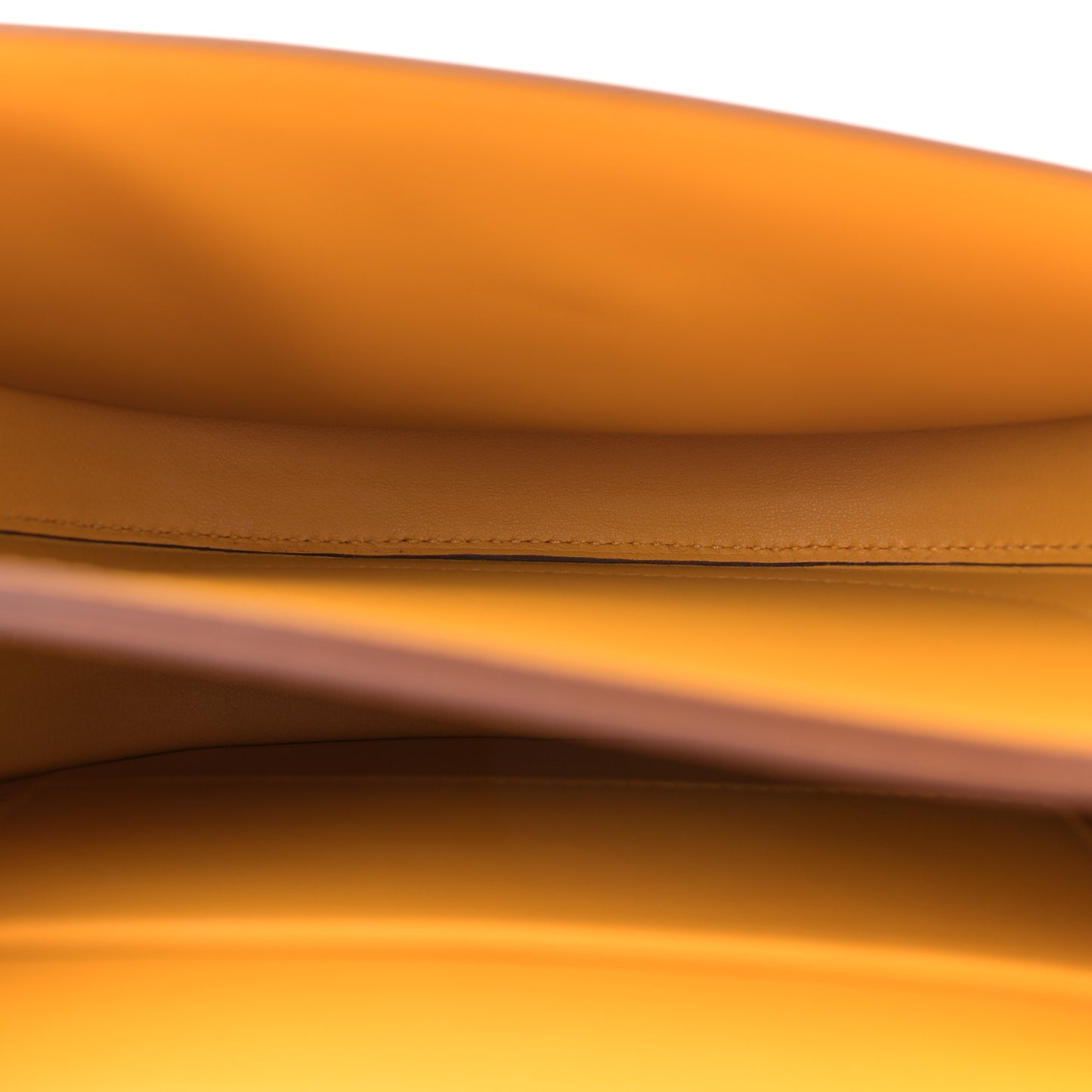 Epsom Mosaique Au 24-17 Jaune Ambre