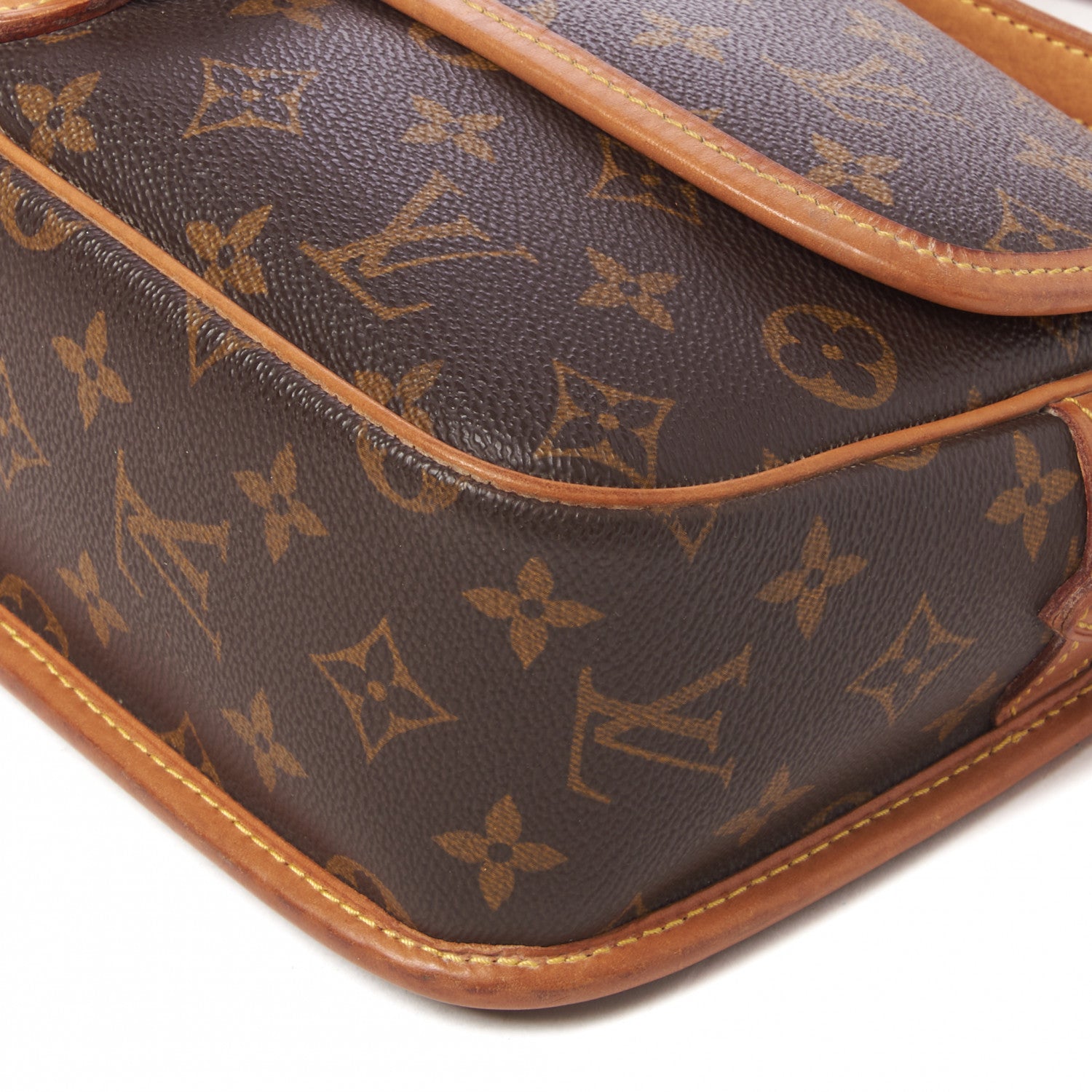 Louis Vuitton Monogram Sologne 5 of 8