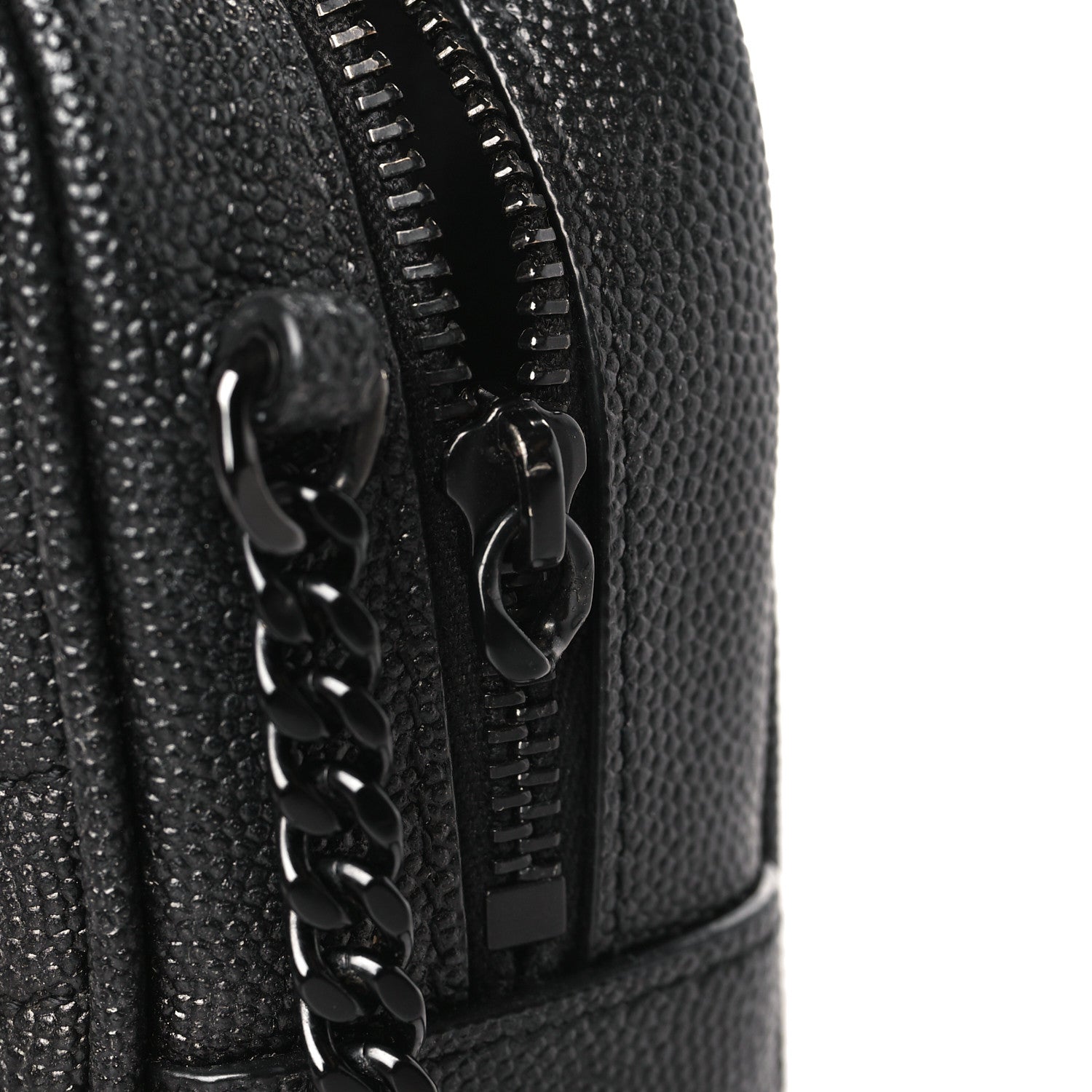 Saint Laurent Grain De Poudre Matelasse Monochrome Monogram Mini Lou Camera Bag Black 11 of 12