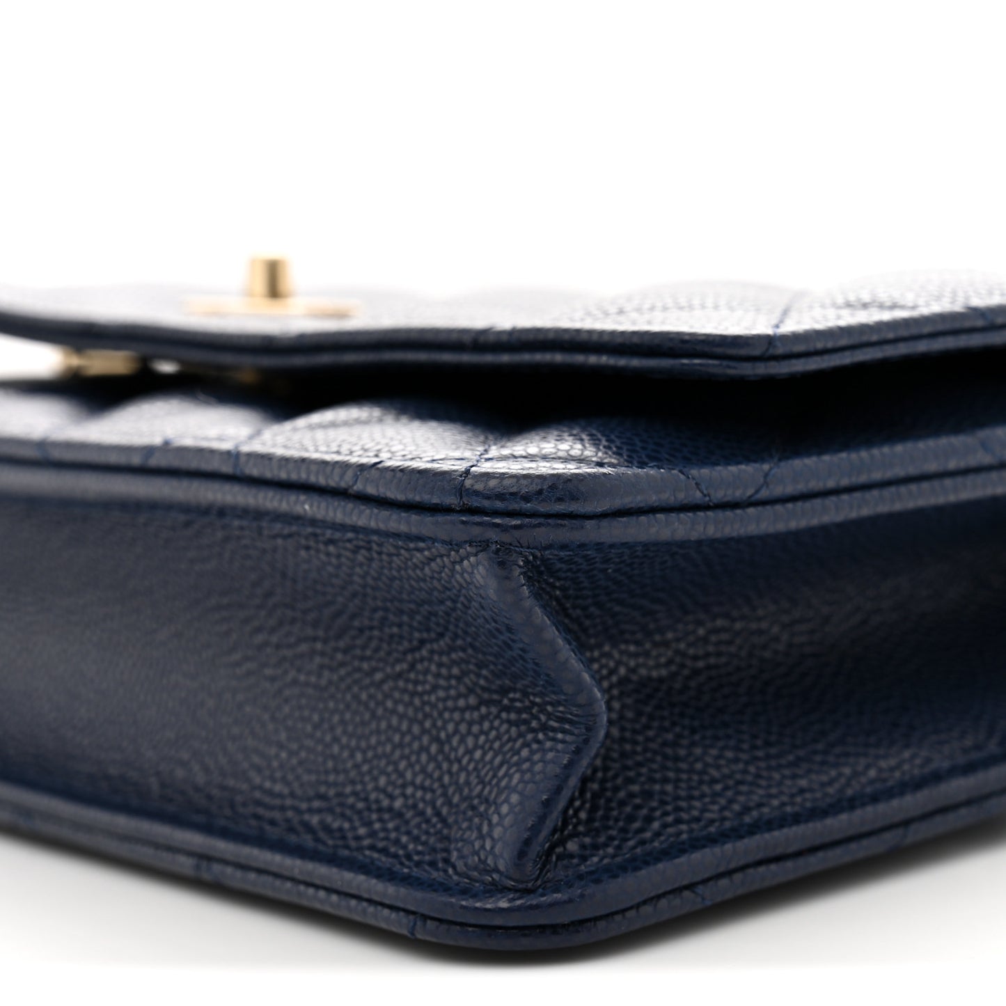 Caviar Quilted CC Turnlock Wallet On Chain WOC Navy Blue